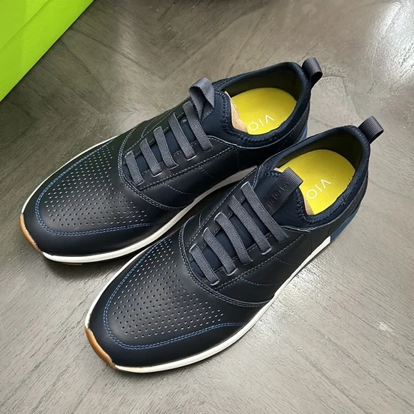 Vionic Trent Sneaker - Picture 12 of 16